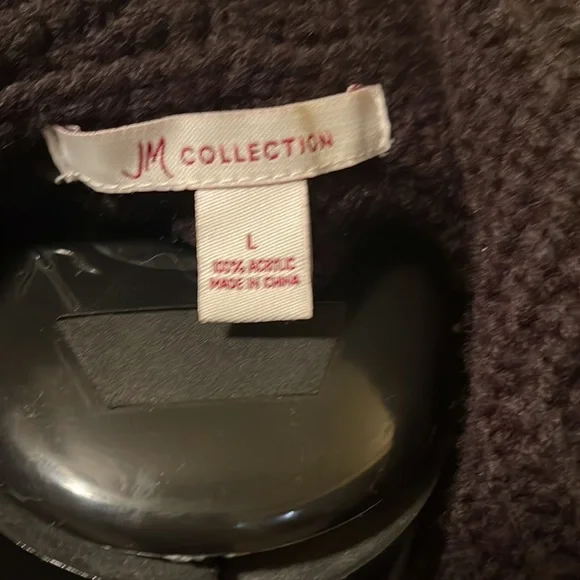 Very nice sweater - Picture 5 of 5